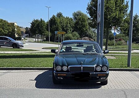 Jaguar XJ6 3.2 Executive