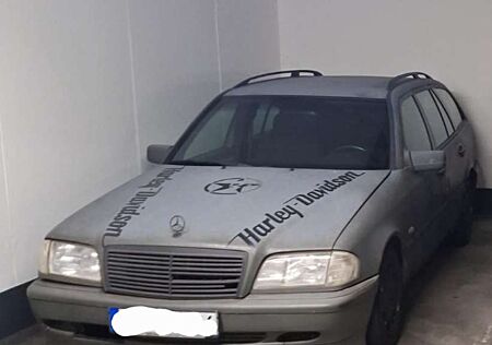 Mercedes-Benz C 180 T Elegance
