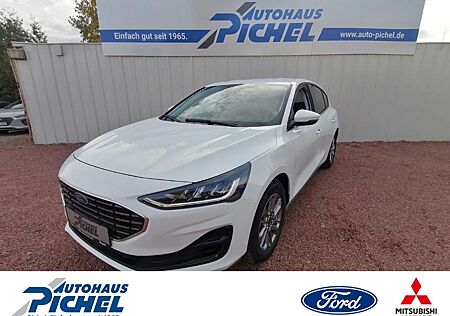 Ford Focus Titanium LED Scheinwerferreg. Apple CarPlay Andro