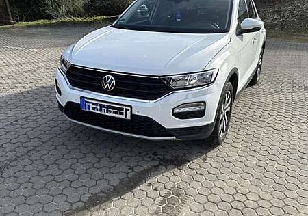 VW T-Roc Volkswagen Active