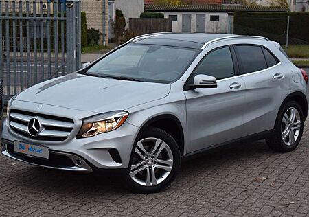 Mercedes-Benz GLA 250 4Matic 2.Hd|Scheckh|Navi|Panorama|Si-Hzg