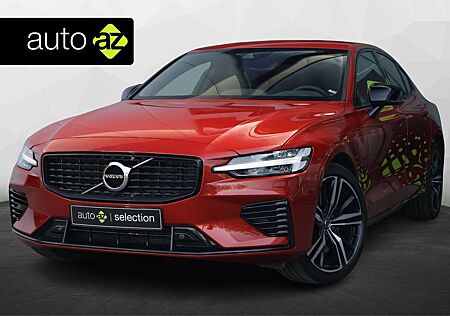 Volvo S60 2.0 Recharge T8 AWD R-Design / Apple Carplay