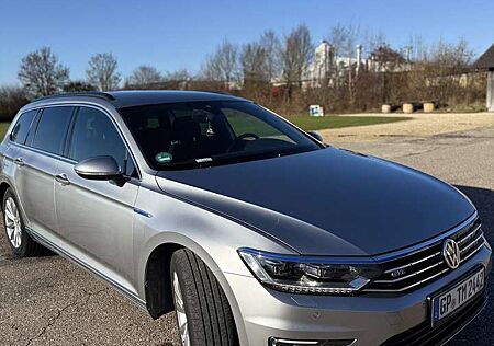 VW Passat Variant Volkswagen 1.4 TSI Plug-In-Hybrid DSG GTE