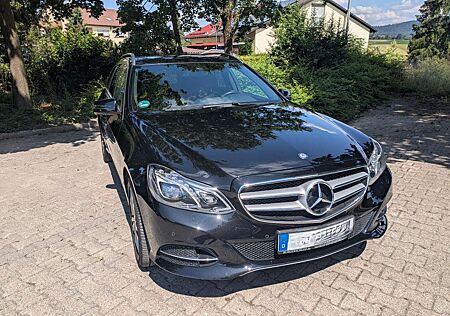 Mercedes-Benz E 200 E-Klasse T-Modell T 7G-TRONIC Avantgarde