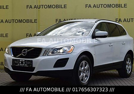 Volvo XC 60 XC60 Momentum 2WD/KLIMA/PDC/ALU/SHZ/EU 5/NAVI/
