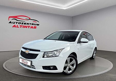 Chevrolet Cruze Hatchback LTZ*KLIMA*99TKM*NAVI*PDC*TEMP.*