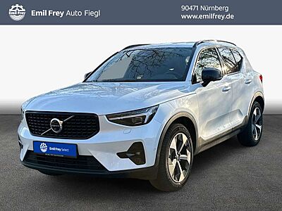 Volvo XC40 XC40 B3 B DKG Plus Dark