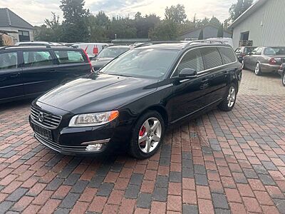 Volvo V70 D5 Kombi Summum NAVI, Leder, AHK