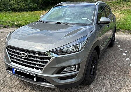 Hyundai Tucson Diesel blue 1.6 CRDi 2WD DCT Premium
