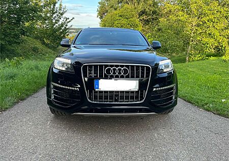 Audi Q7 3.0 TDI Quattro S-Line V12 Optik Euro6