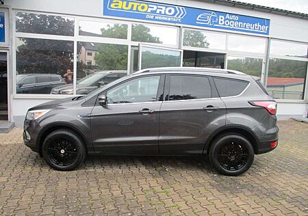 Ford Kuga Cool & Connect