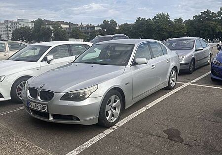BMW 520 2.2Benzin tüv 09/2026