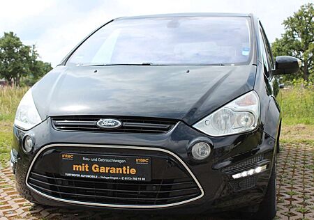 Ford S-Max Titanium*SITZHEIZ*TEMPO*ALU*PDC*EFH