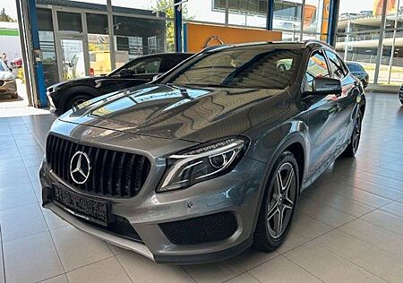 Mercedes-Benz GLA 200 GLA AMG Line,Bi-Xenon,Alcan.Nav