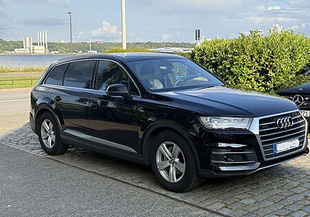 Audi Q7 50 TDI quattro tiptronic
