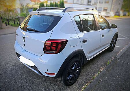 Dacia Sandero Stepway Celebr Easy-R 0.9 TCe NAV*CAM*KLIMA*PDC