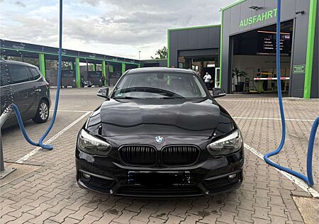 BMW 118 i* Top gepflegt*nur 60000 km* EZ 2018