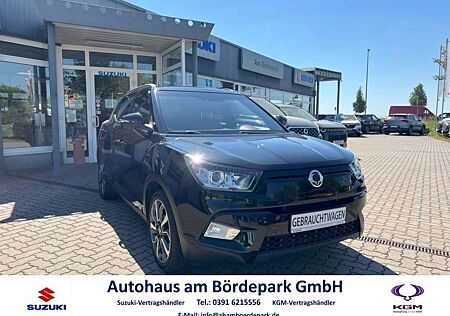 KGM Tivoli 1.6i Quartz Red Rebel