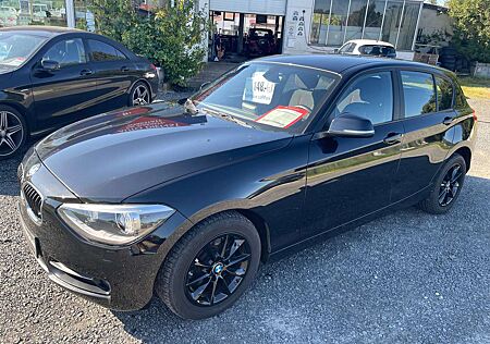 BMW 120 d Sport-Line Tempomat Navi Einparkhilfe