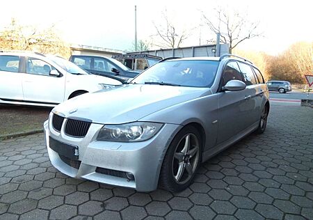 BMW 330 d*M-Paket*Leder*Navi*Shz*Xenon*Automatik*