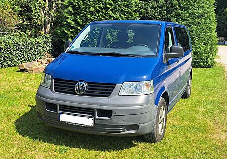 VW T5 Multivan Volkswagen 2,5 TDI Startline
