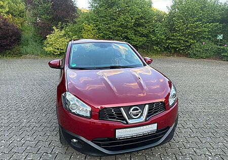 Nissan Qashqai 1.5 dCi Visia*NAVI*CAMERA*KLIMA*AHK*SHZ*BRC*PDC