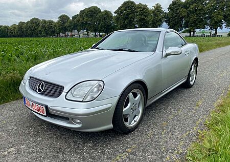 Mercedes-Benz SLK 200 Kompressor NUR 98Tkm AMG Leder Klima