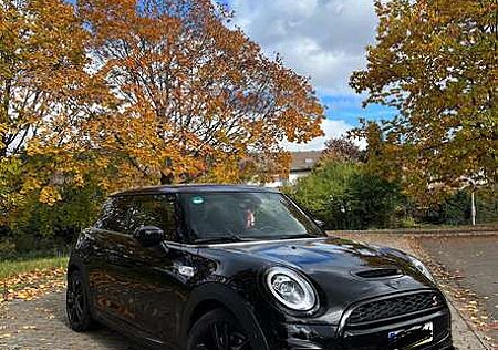 Mini Cooper S JCW Trim , 1 Hand scheckheft , TüV neu, 192 PS