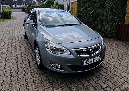 Opel Astra Edition