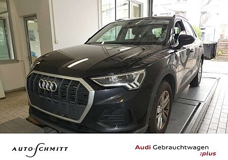 Audi Q3 45 TFSI e basis LED Navi plus PDC Sitzheizung