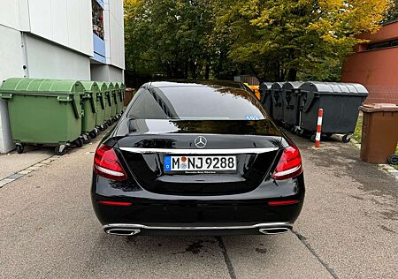 Mercedes-Benz E 200 d T 9G-TRONIC AMG Line