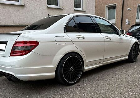 Mercedes-Benz C 180 C+180+T+CGI+Automatik+BlueEFFICIENCY+SPORT+EDITION