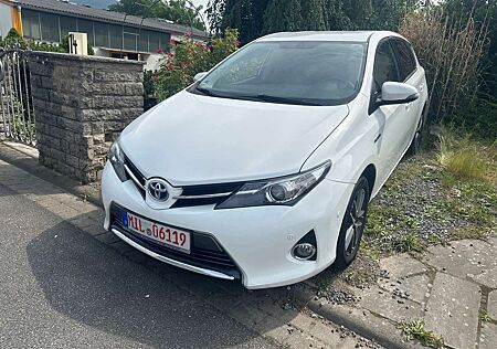Toyota Auris Hybrid Edition