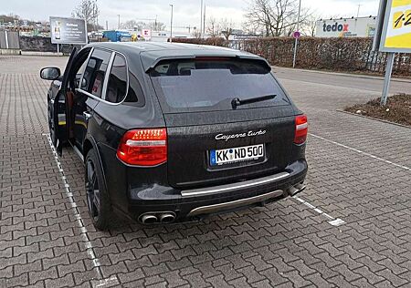 Porsche Cayenne Turbo
