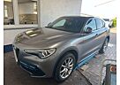 Alfa Romeo Stelvio Super Q4 / 8-fach bereift