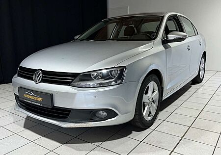 VW Jetta Volkswagen 1.2 TSI Comfortline *PDC*TEMP*SITZHZG*MFL*
