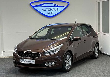Kia Cee'd Ceed / Ceed FIFA World Cup Edition/TÜV & INSPEKTION NEU