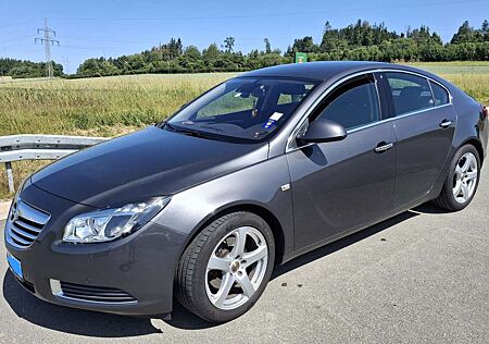 Opel Insignia 2.0 Turbo Aut. Cosmo