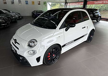 Abarth 595 Competizione Klappen AGA/Leder/1 Hand/Beats