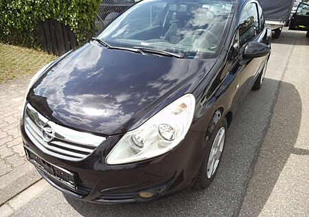 Opel Corsa 1.2 16V Cosmo
