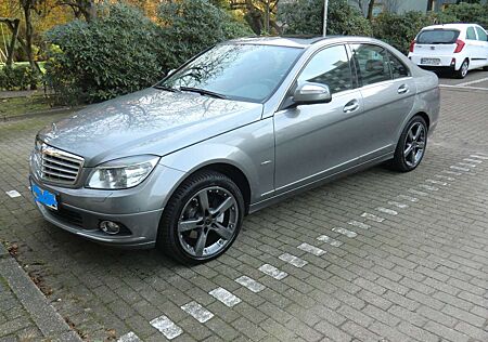 Mercedes-Benz C 200 Elegance
