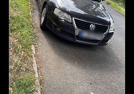 VW Passat Volkswagen Trendline