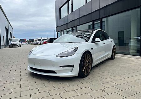 Tesla Model 3 Performance / TÜV NEU / Garantie bis 12/2029