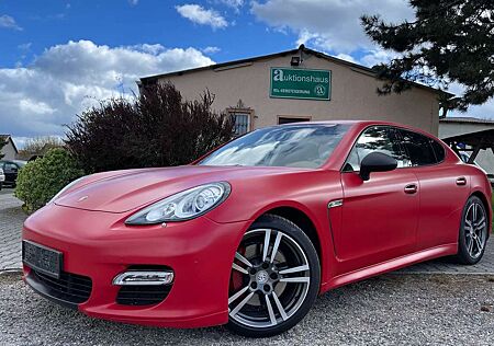 Porsche Panamera 4 - Matt Rot - Sport Plus - Sport Chromo - Bose -