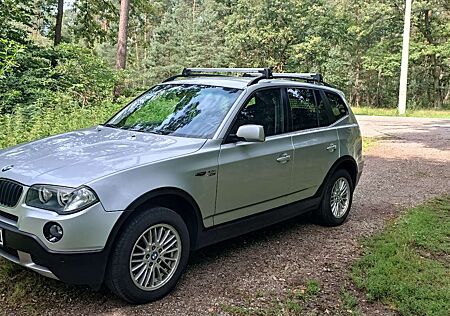 BMW X3 2.0i M-paket mit Standheizung