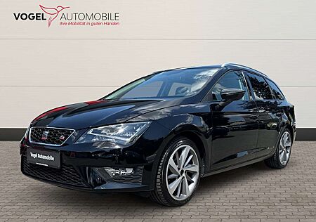 Seat Leon ST +AHK+Navi+Pano+LED