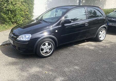 Opel Corsa 3-Türer 1.2 16V