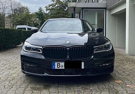 BMW 740i 740