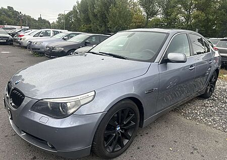 BMW 523 i AUTOMATIK LEDER SCHIEBEDACH ALU 18zoll HEAD-UP