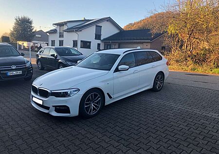 BMW 530 d M Sport LEDER NAVI LED MFL PDC SHZ